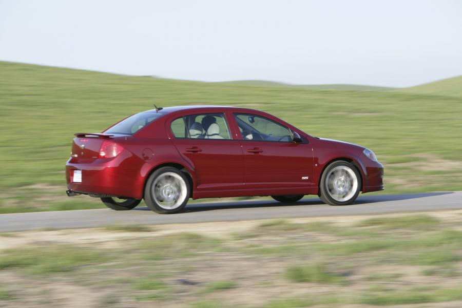  Chevrolet Cobalt SS Sedan 2005 года  (фото 6 из 15)